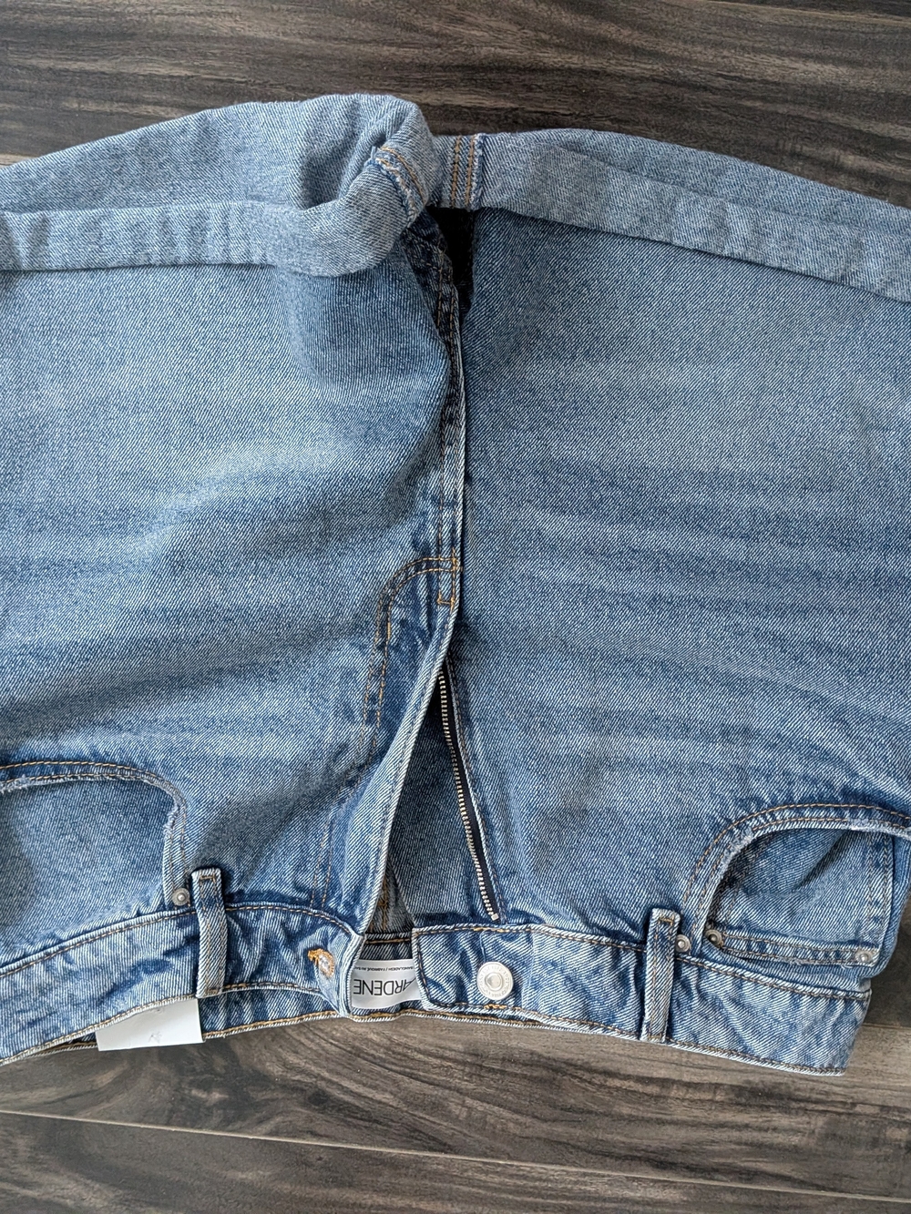 Ardenes Mom High Rise Shorts